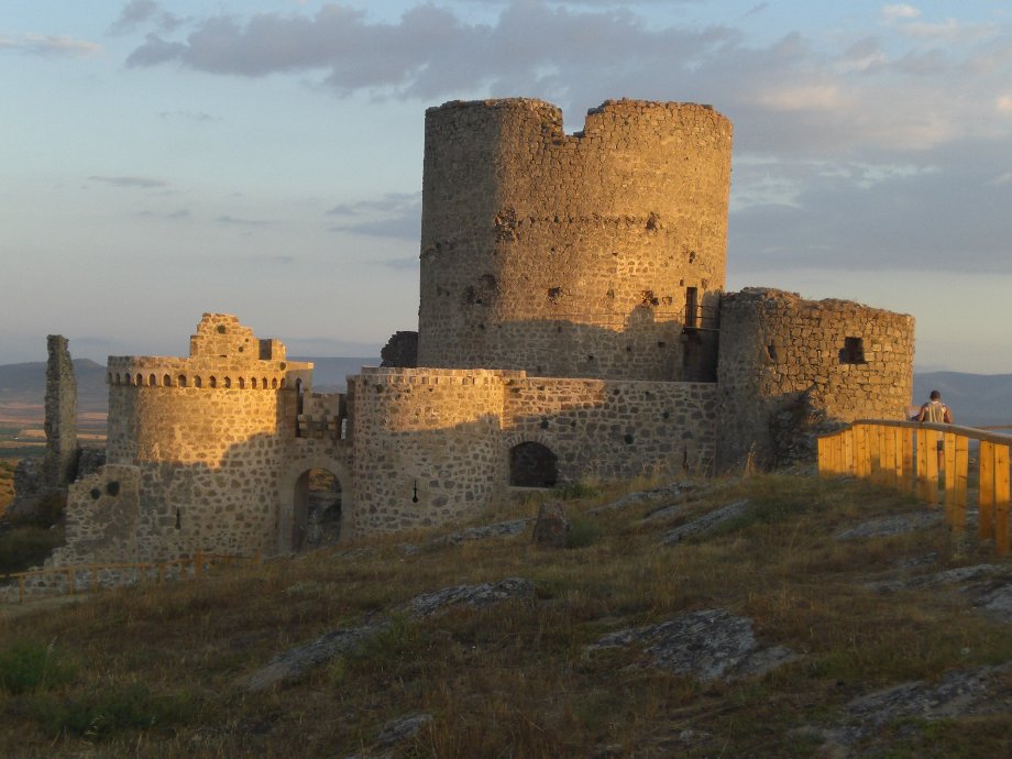 Castillo de Moya